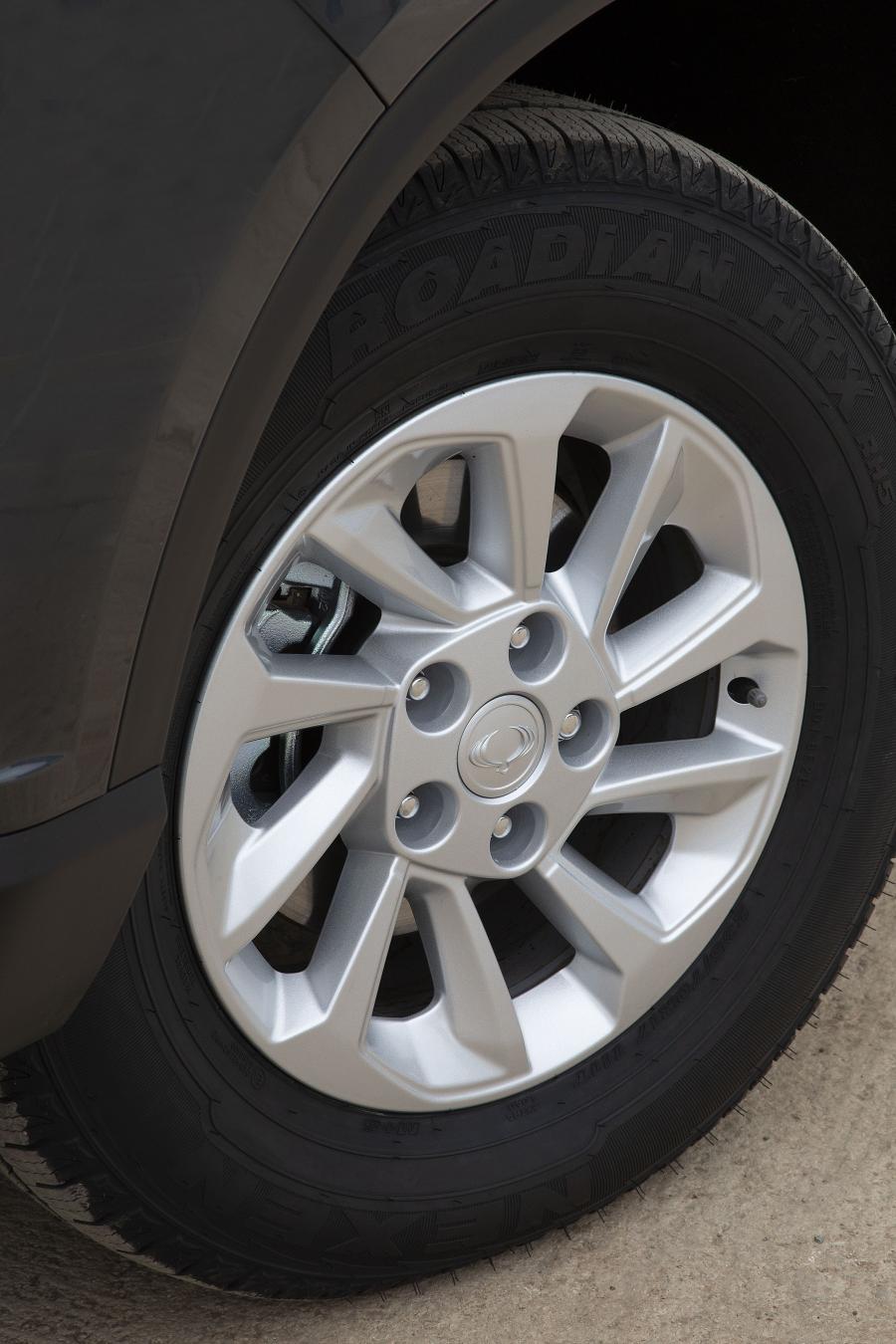 Колеса SsangYong Musso Rhino XL 2020 года  (UK) (фото 34 из 38)